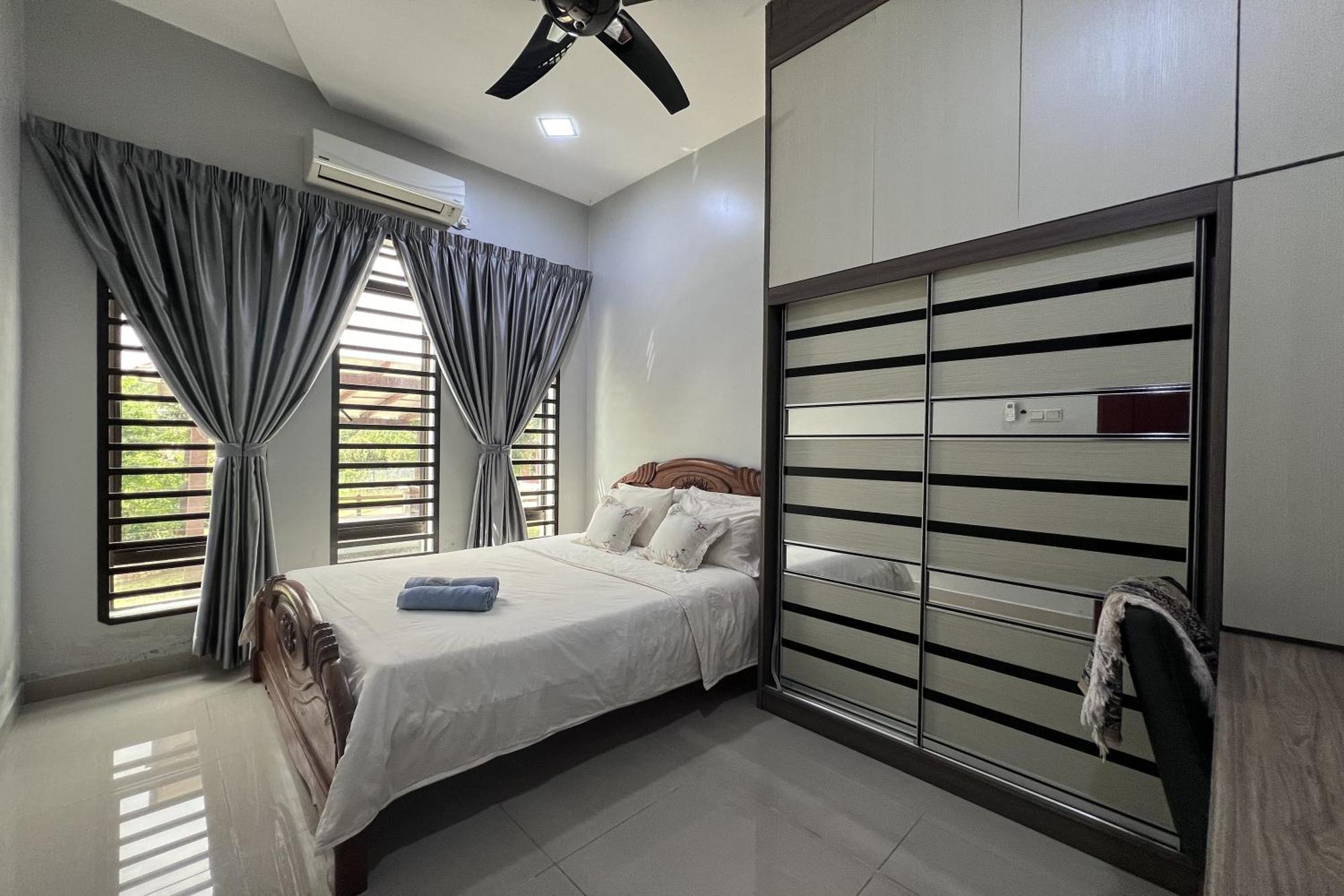 Nurbayu Chalet, Kemaman Kuantan Zewnętrze zdjęcie