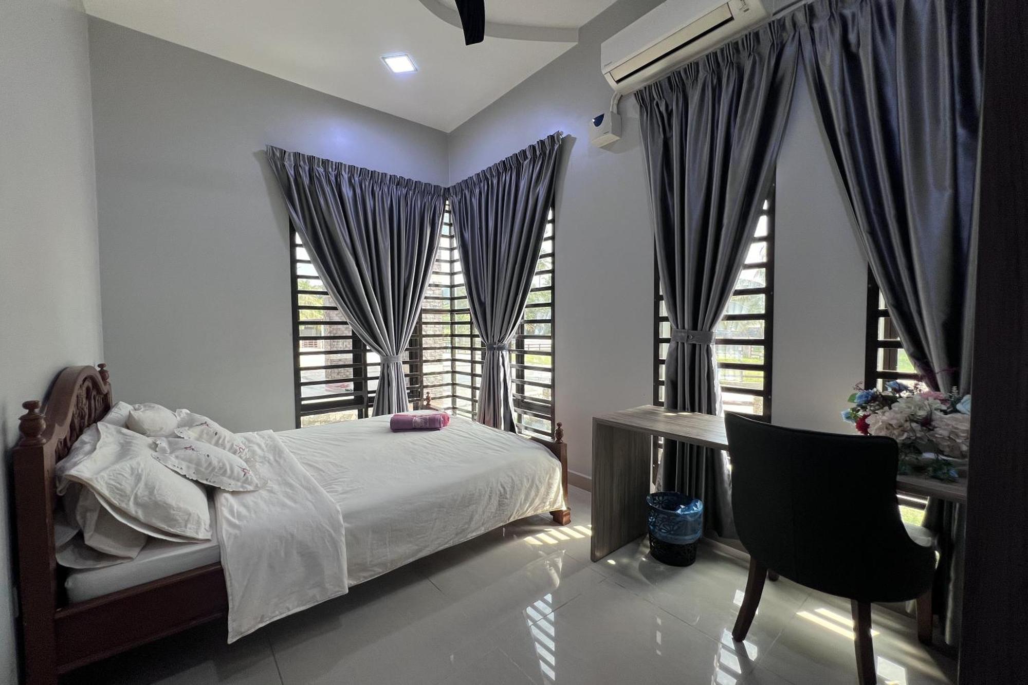 Nurbayu Chalet, Kemaman Kuantan Zewnętrze zdjęcie