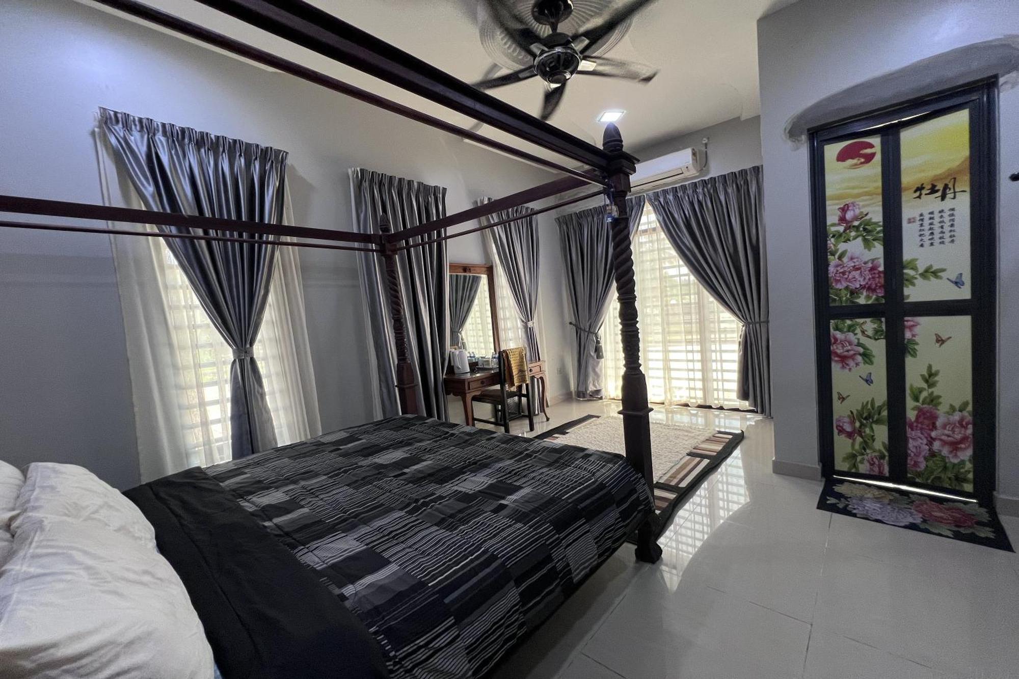 Nurbayu Chalet, Kemaman Kuantan Zewnętrze zdjęcie