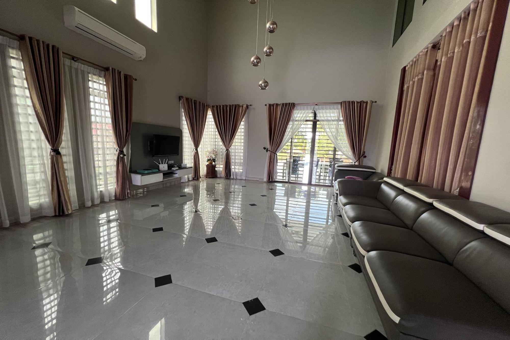 Nurbayu Chalet, Kemaman Kuantan Zewnętrze zdjęcie