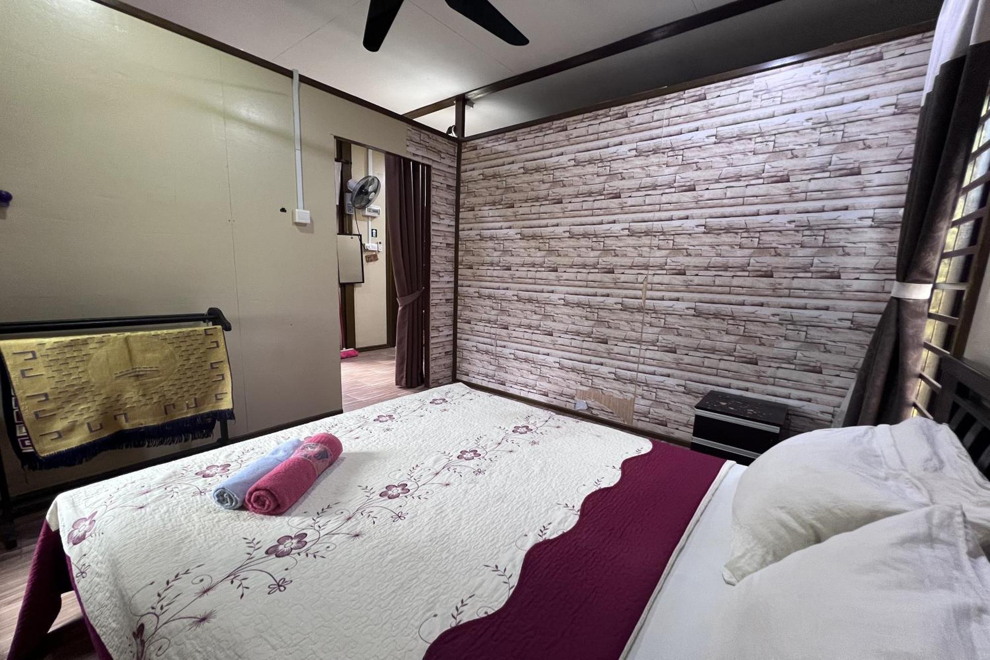 Nurbayu Chalet, Kemaman Kuantan Zewnętrze zdjęcie