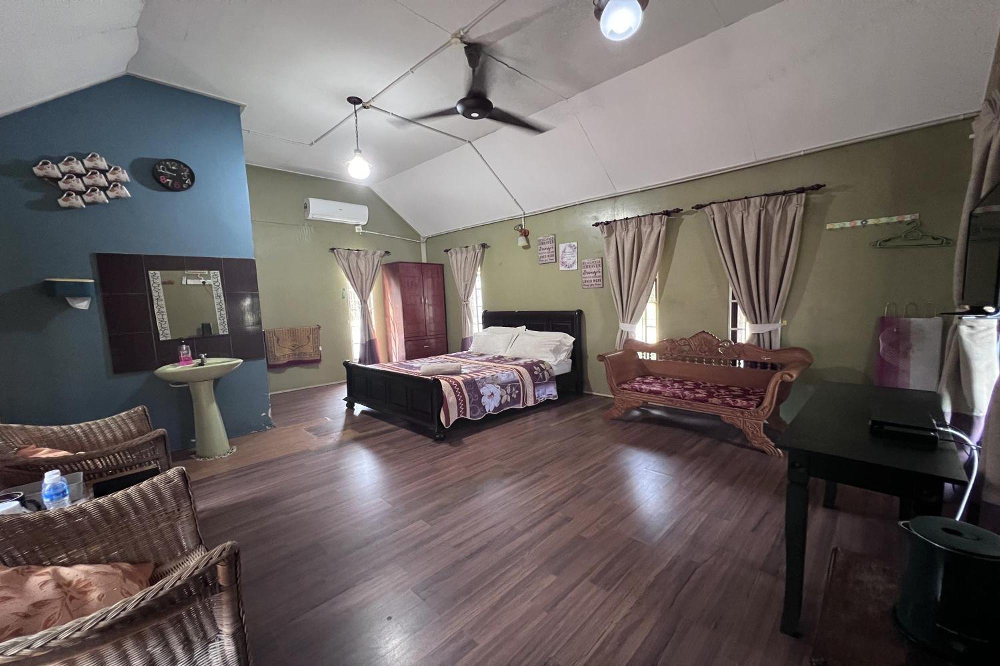 Nurbayu Chalet, Kemaman Kuantan Zewnętrze zdjęcie
