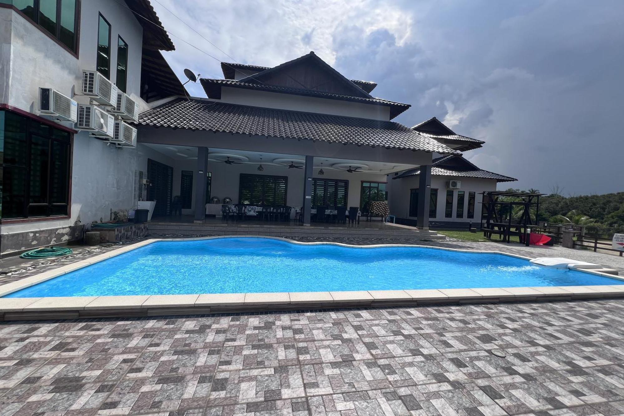 Nurbayu Chalet, Kemaman Kuantan Zewnętrze zdjęcie