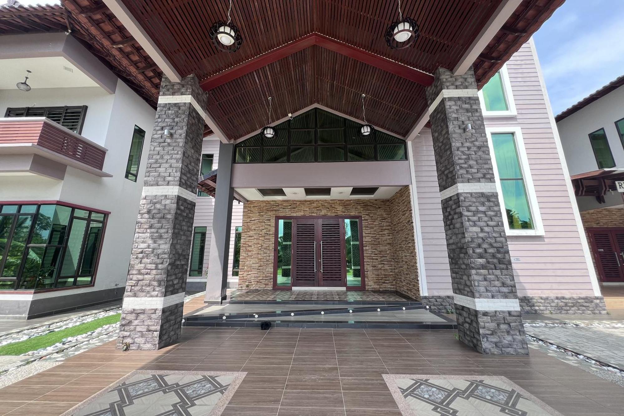 Nurbayu Chalet, Kemaman Kuantan Zewnętrze zdjęcie