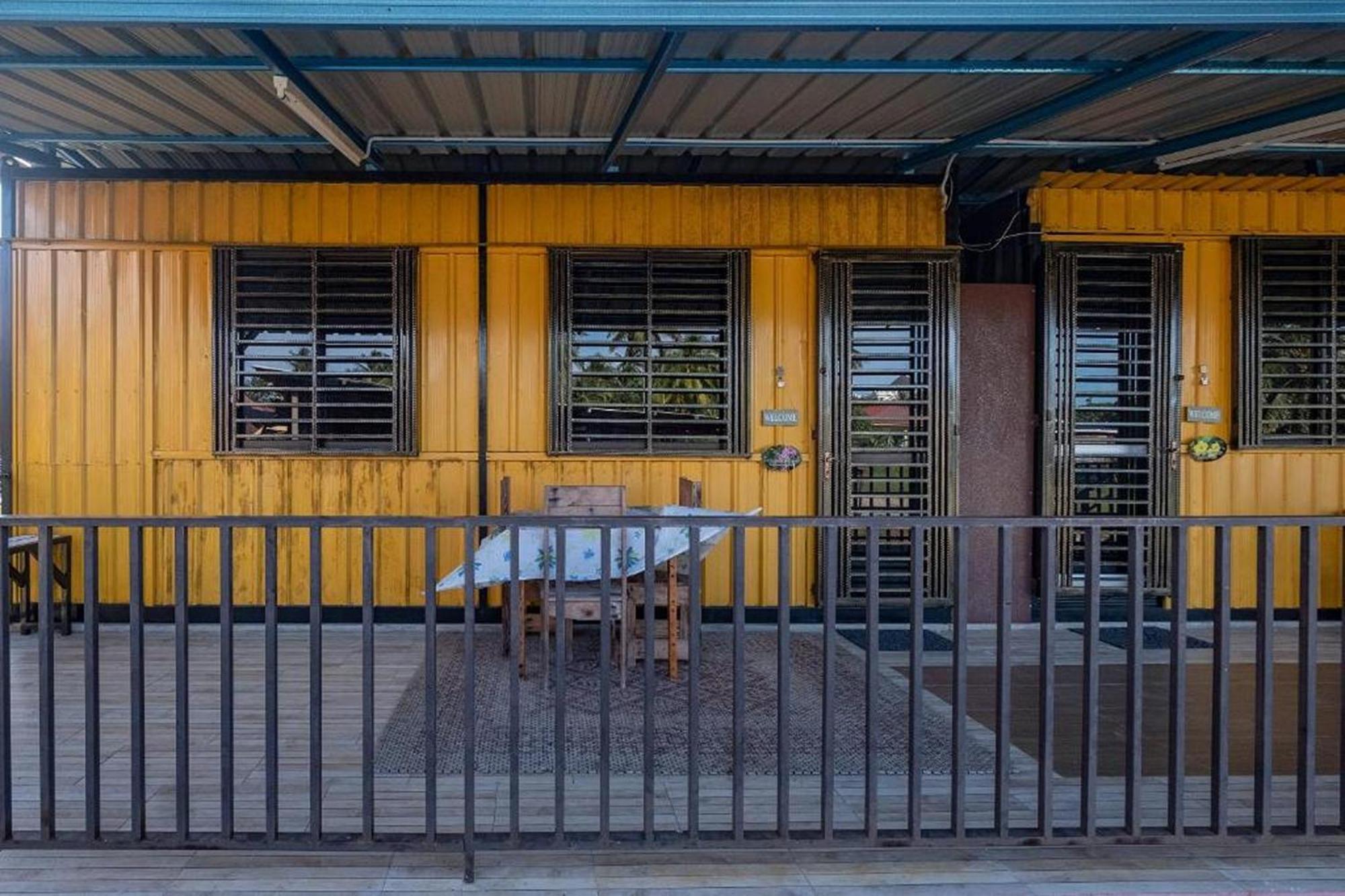 Nurbayu Chalet, Kemaman Kuantan Zewnętrze zdjęcie